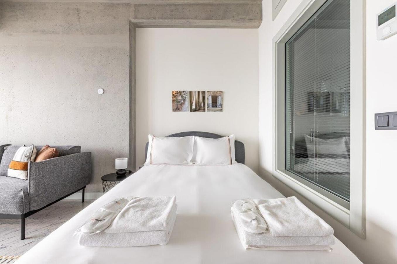 Trendy Cool Bright Studio Parking Poolviews! #254 Istanbul Exterior foto